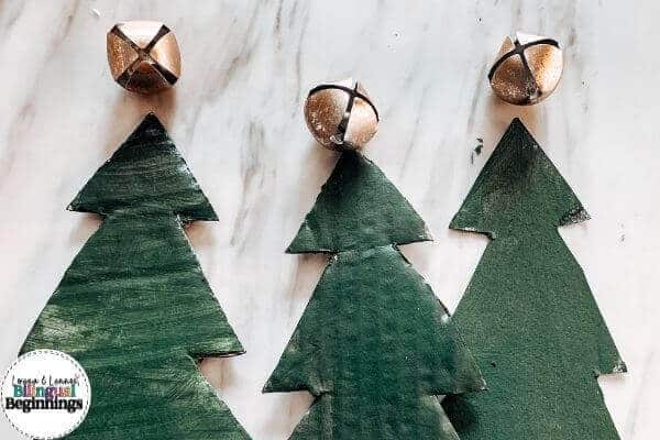 Easy Christmas Tree Craft for Preschoolers