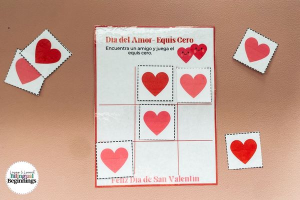 Valentines Day Tic Tac Toe Printable in Spanish [Free Printable]